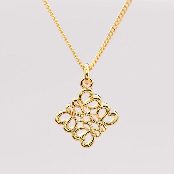 Loewe Necklace Replica Small Sterling Great for attracting attention! lob73425