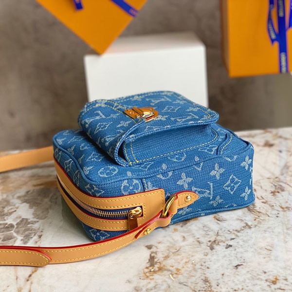 Louis Vuitton Camera Bag Replica Shoulder Bag Monogram Denim M95348