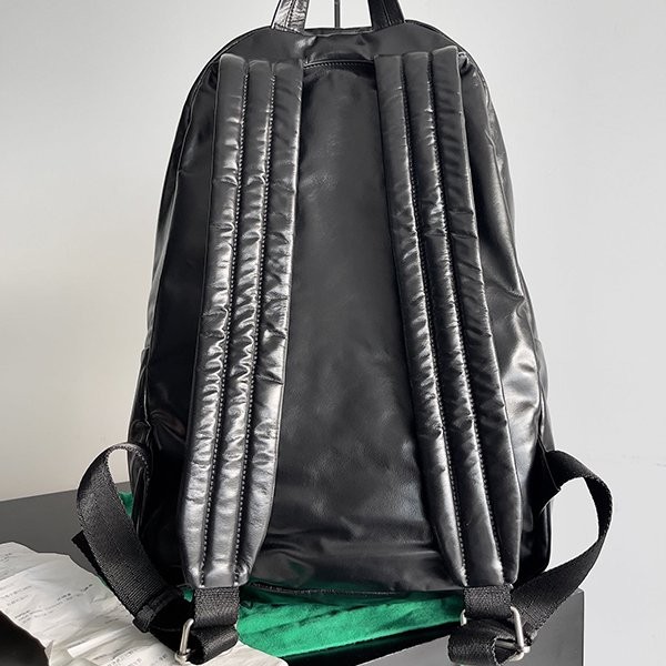 Want it? Super limited edition? Bottega Veneta backpack copy bop40212