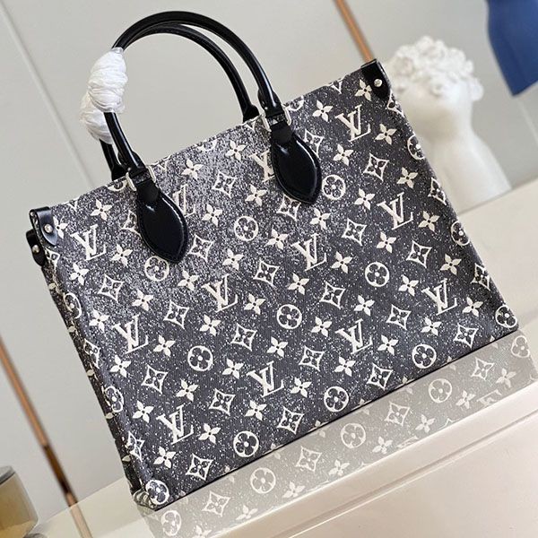 Immediate delivery Louis Vuitton On the Go MM replica tote bag M46448