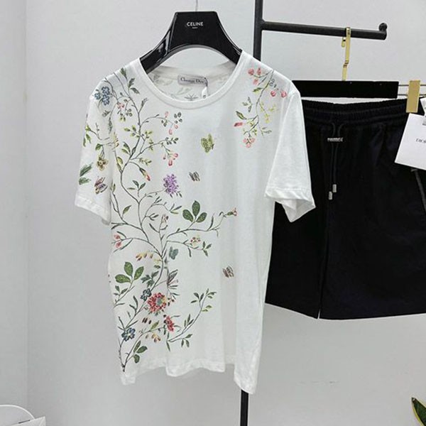 Popular all over the world? Dior Iconic T-shirt Replica dea12497 Popular all over the world? Dior Iconic T-shirt Replica dea12497