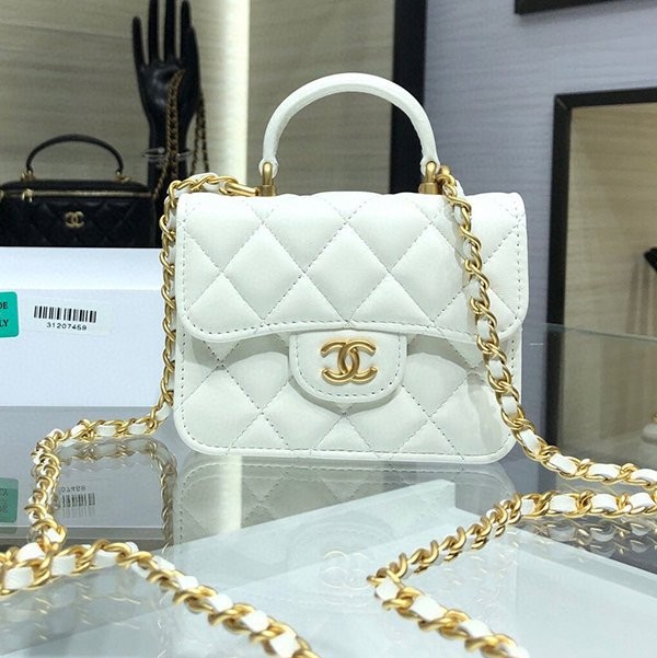 New limited edition? Chanel top handle chain mini bag replica AP2200Y New limited edition? Chanel top handle chain mini bag replica AP2200Y