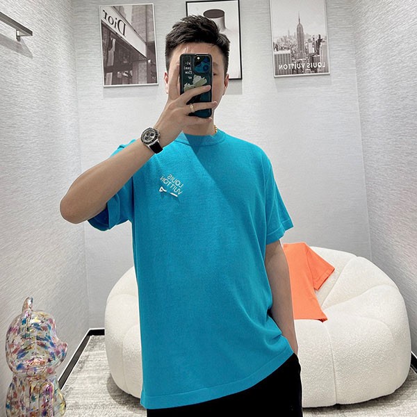 Louis Vuitton Replica Signature Short Sleeve T-Shirt vuk16226 Louis Vuitton Replica Signature Short Sleeve T-Shirt vuk16226