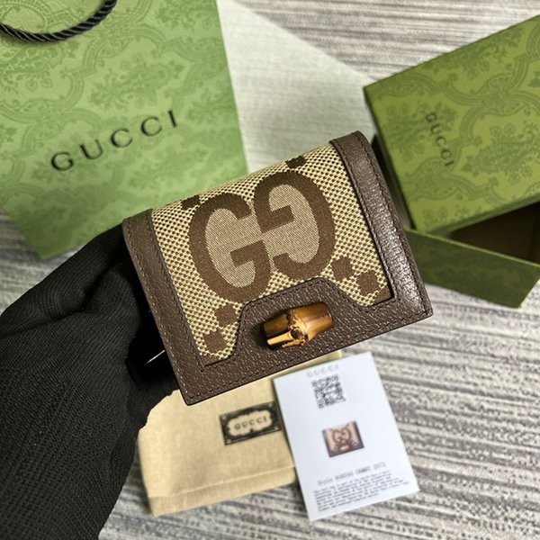 Sold out and popular ☆ Elegant Gucci Diana Jumbo GG fake card case gue10000