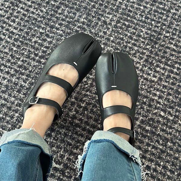 Maison Margiela Replica Tabi Double Strap Ballet Flats Mac07982