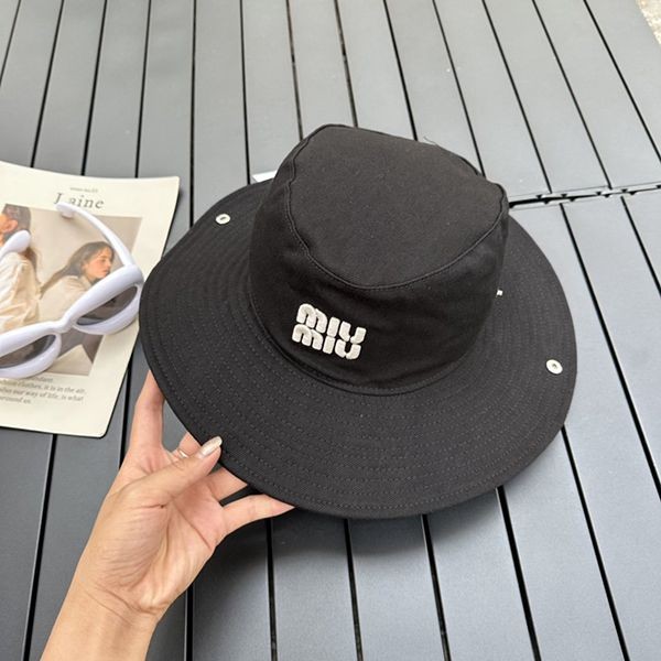 Must-have! Miu Miu Embroidered Logo Drill Bucket Hat myp07127