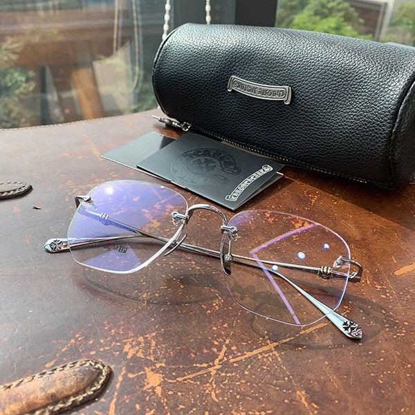 Free shipping Chrome Hearts Metal Frame Glasses Gold Kuc80357