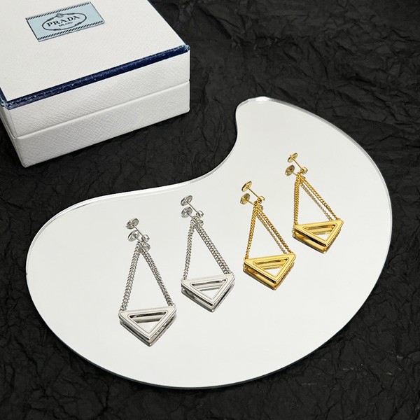 Prada Triangle Earrings Replica 2 Colors puq93153 Prada Triangle Earrings Replica 2 Colors puq93153