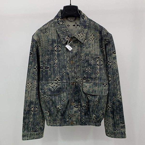 Express delivery Louis Vuitton Monogram Denim Jacket Replica vux44381 Express delivery Louis Vuitton Monogram Denim Jacket Replica vux44381