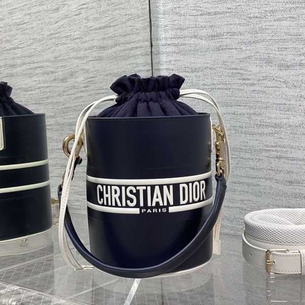 Cute Dior Vibe Replica Small Bucket Bag Black M8703OOBR_M928 Cute Dior Vibe Replica Small Bucket Bag Black M8703OOBR_M928