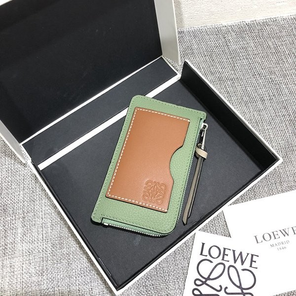 Extremely eye-catching! Loewe coin card holder replica lot56887 Extremely eye-catching! Loewe coin card holder replica lot56887