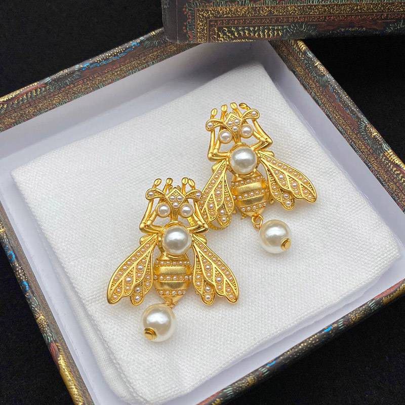 The hot topic! Dior Bee earrings replica metal resin pearl crystal dei45102 The hot topic! Dior Bee earrings replica metal resin pearl crystal dei45102