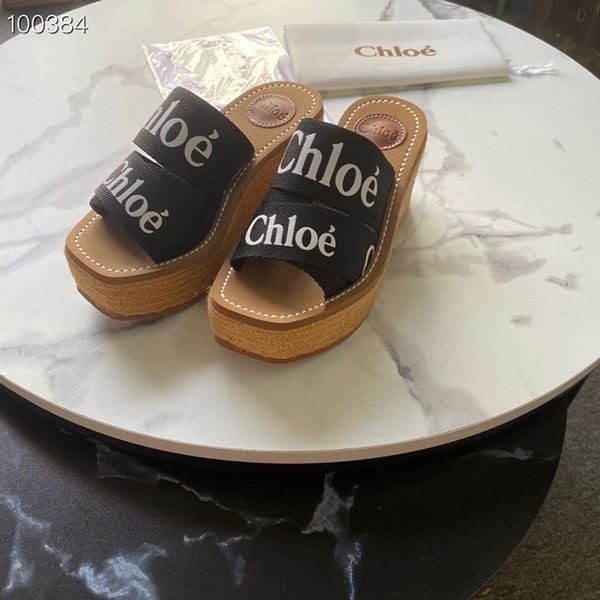 Stylish and cute Chloe Woody replica platform sandals chx67586