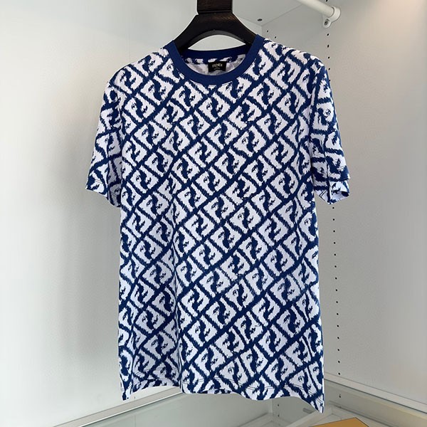 Fendi replica FF Karligraphy T-shirt few10118 Fendi replica FF Karligraphy T-shirt few10118