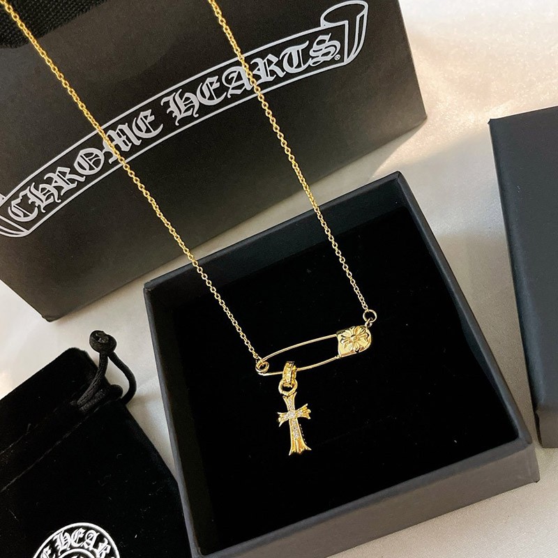 [Limited Color] [Chrome Hearts Necklace Replica] CH Cross 22K Safety Pin Gold Kub13317