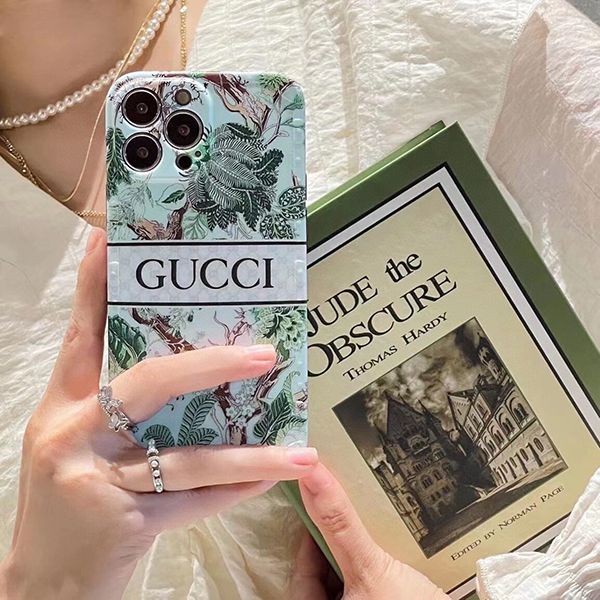 Attention-grabbing! Replica Gucci iPhone 14/13/12 case gua44462