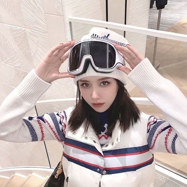 No.1 Popular Dior Dior Alps M1U Three-Tone Ski Mask DEQ46692