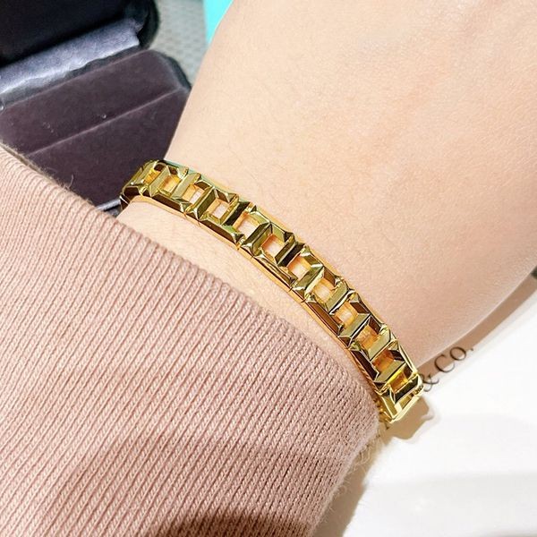 Immediate delivery Tiffany Venetian bracelet 18K gold replica Tip52934