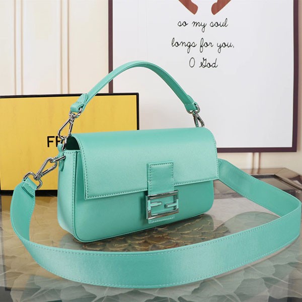 Limited collaboration Tiffany & Fendi replica baguette bag medium fep69335