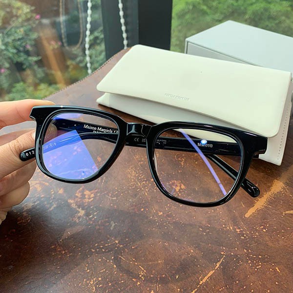 Margiela x Gentle Monster collaboration fake glasses MM010S01