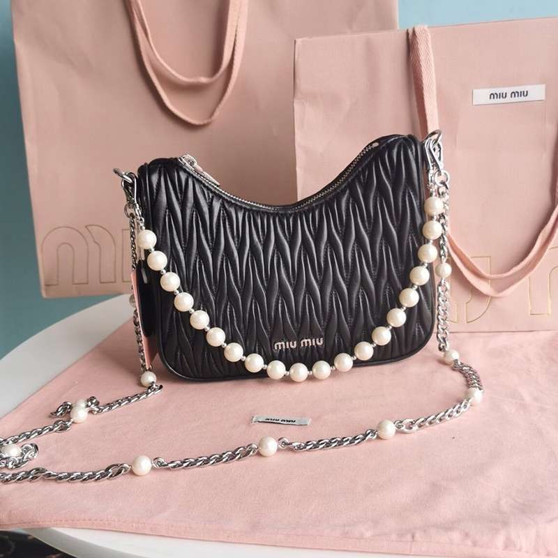 Hard to find Miu Miu replica matelasse nappa leather shoulder bag with pearls myl79668 Hard to find Miu Miu replica matelasse nappa leather shoulder bag with pearls myl79668