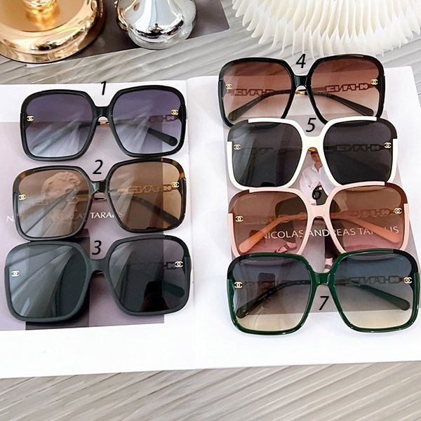 Competitive Chanel Replica Ladies Square Sunglasses 7 Colors SHV33447