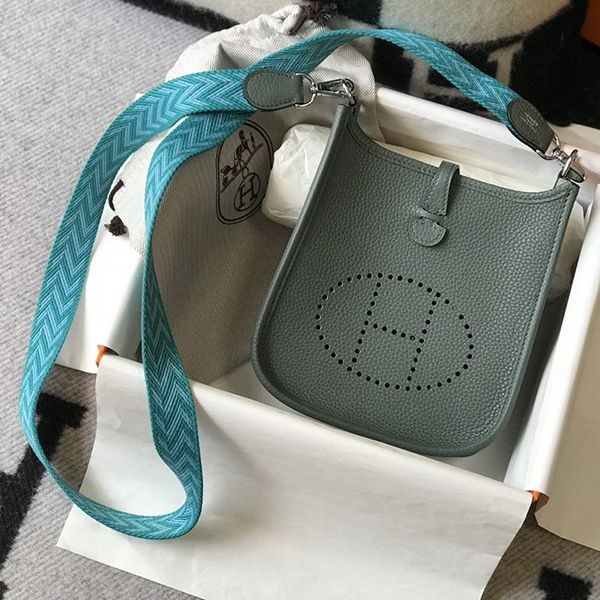 Not available in Japan Hermes Evelyn replica TPM 16 shoulder bag erf83018