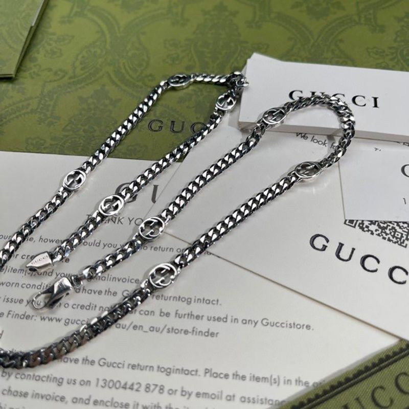 Eye-catching color [Gucci] Interlocking G Slim Necklace Replica guu89159