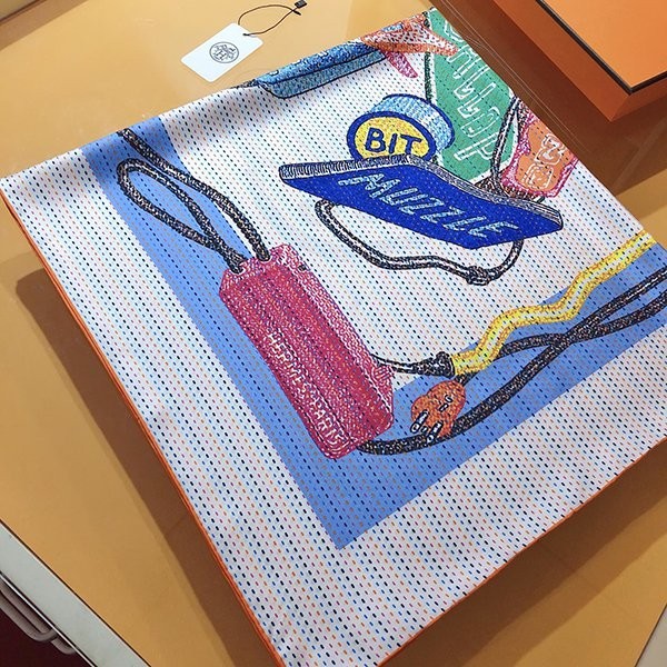 Sold out and popular ☆ Elegant Hermes silk scarf replica ert04616