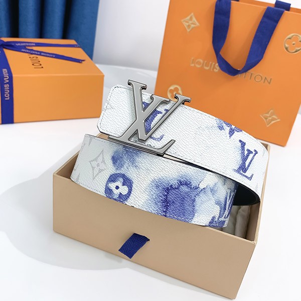 ★Popular in Japan! Louis Vuitton Santur LV Jewel 40MM Reversible Belt vut15923