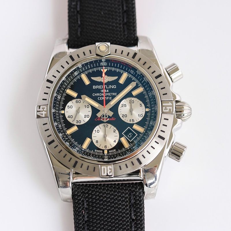 Very popular! Breitling Chronomat 44 Replica Airborne Chronomat 30th Anniversary Model buv15967
