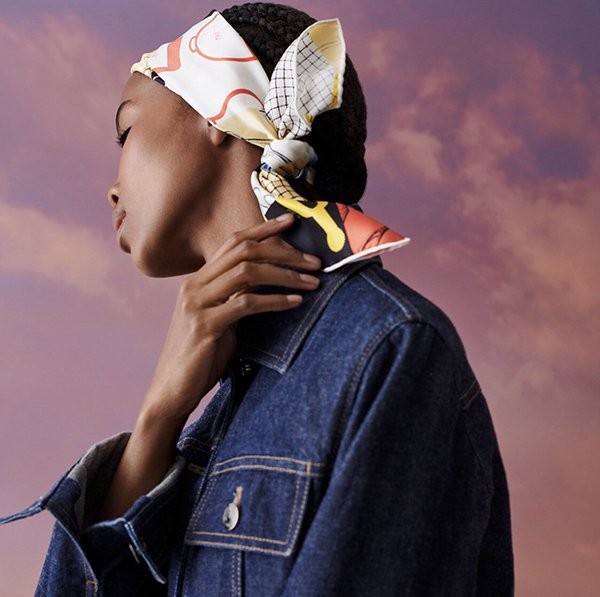 Must-have! Sold-out popular ☆ Elegant Hermes silk scarf replica eri95232