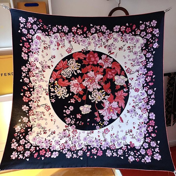 Eye-catching color Fendi silk scarf replica fed84528