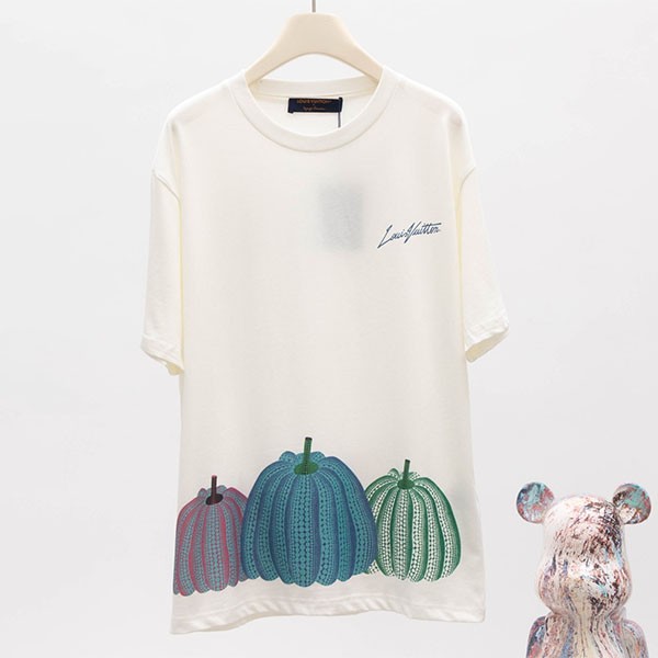 The latest and fashionable collaboration: Louis Vuitton and Yayoi Kusama T-shirt parody 1AB74Y The latest and fashionable collaboration: Louis Vuitton and Yayoi Kusama T-shirt parody 1AB74Y