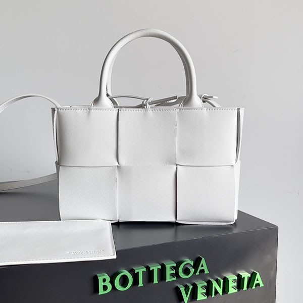 [Not available in Japan] Bottega Veneta Zaarco Tote Replica White boy82889
