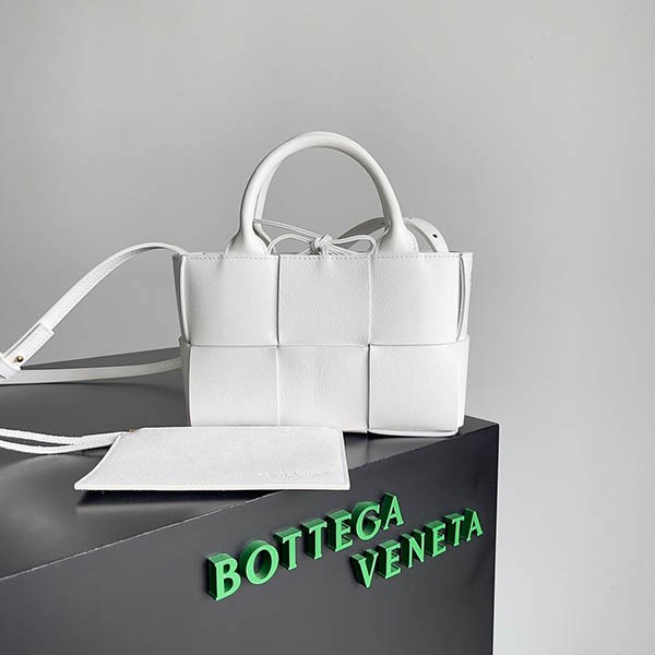 Immediate delivery Bottega Veneta replica Candy Arco tote bag bot55938 Immediate delivery Bottega Veneta replica Candy Arco tote bag bot55938