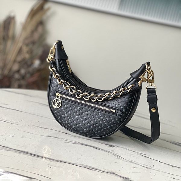 Love at first sight? Louis Vuitton Shoulder Bag Replica Loop M22591 Love at first sight? Louis Vuitton Shoulder Bag Replica Loop M22591