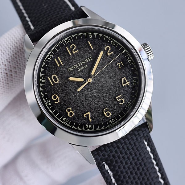 Very popular: Replica Patek Philippe Calatrava Ref.5226G-001