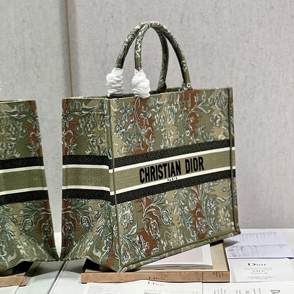 New limited edition? Dior book tote replica D-Stripes embroidery der72369