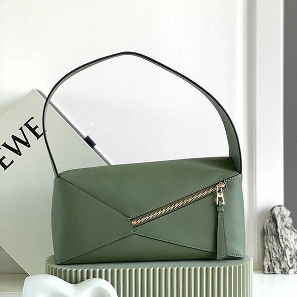 Cheap price! Loewe Puzzle Hobo Bag Shoulder Bag Replica lob26997