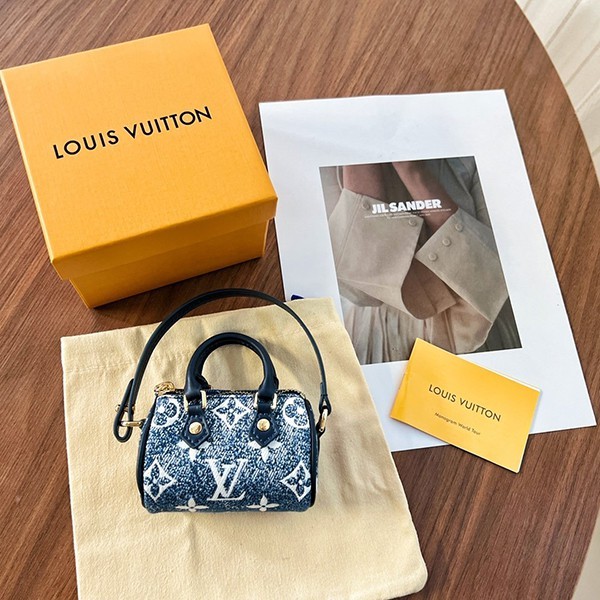 Rare Louis Vuitton Bag Charm Replica [Popular Item] M00546