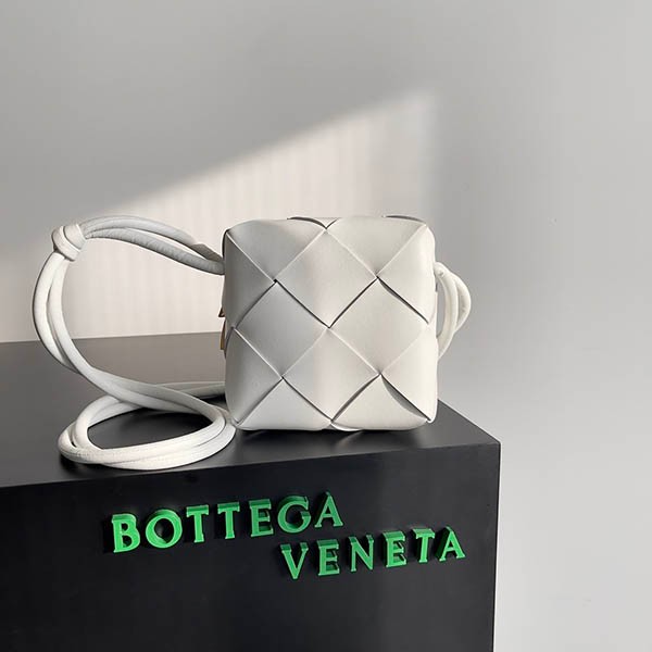 Very popular! Bottega Veneta Mini Cassette Camera Bag Replica bod95035 Very popular! Bottega Veneta Mini Cassette Camera Bag Replica bod95035