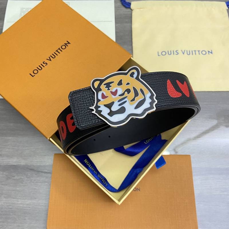 New Spring Louis Vuitton Santur LV Tiger Replica 40MM Reversible 2-Color Belt vub24953 New Spring Louis Vuitton Santur LV Tiger Replica 40MM Reversible 2-Color Belt vub24953