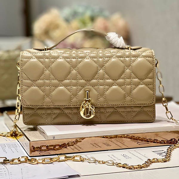 Miss Dior mini bag replica dem96425