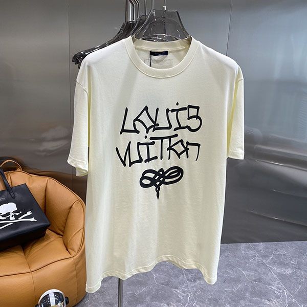 New Louis Vuitton Replica Printed T-shirt in 2 colors vua63556