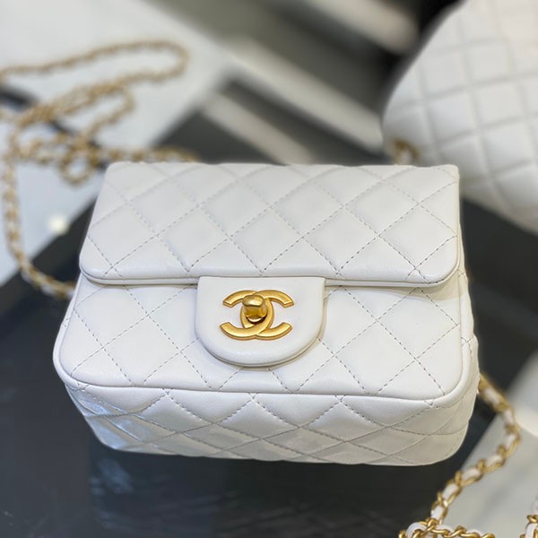 New on sale: Chanel Matelasse Mini Flap Chain Bag Replica shz83229 New on sale: Chanel Matelasse Mini Flap Chain Bag Replica shz83229