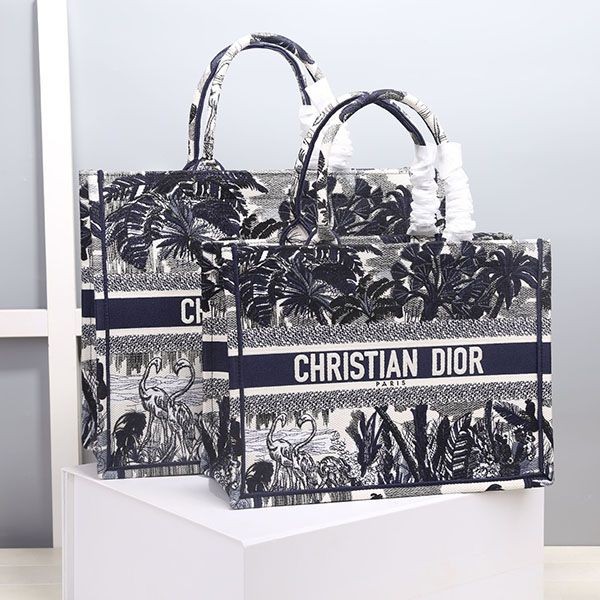 Autumn/Winter Sale Dior Book Tote Replica Medium Bag 2 Sizes deu60775