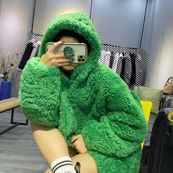 Super limited edition? Bottega Veneta fleece jacket replica bok63137