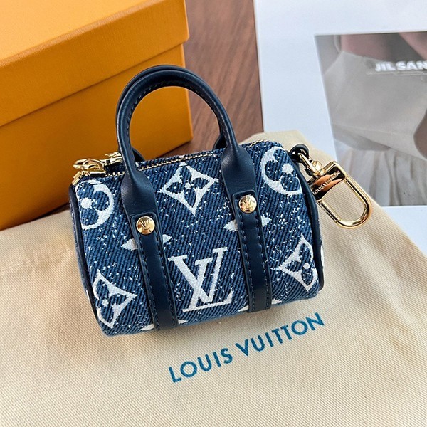 Louis Vuitton bag charm key ring free shipping vuk47200