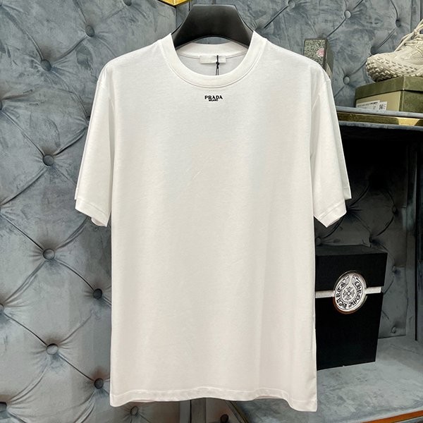 Beautiful Prada logo T-shirt with pocket, short sleeve, fake puo30163 Beautiful Prada logo T-shirt with pocket, short sleeve, fake puo30163